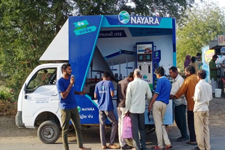 Nayara-Roadshow-btl-activation-3